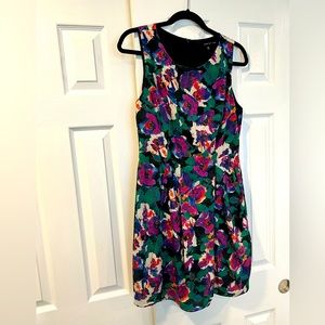 Adelyn Rae Floral Dress Sz Medium